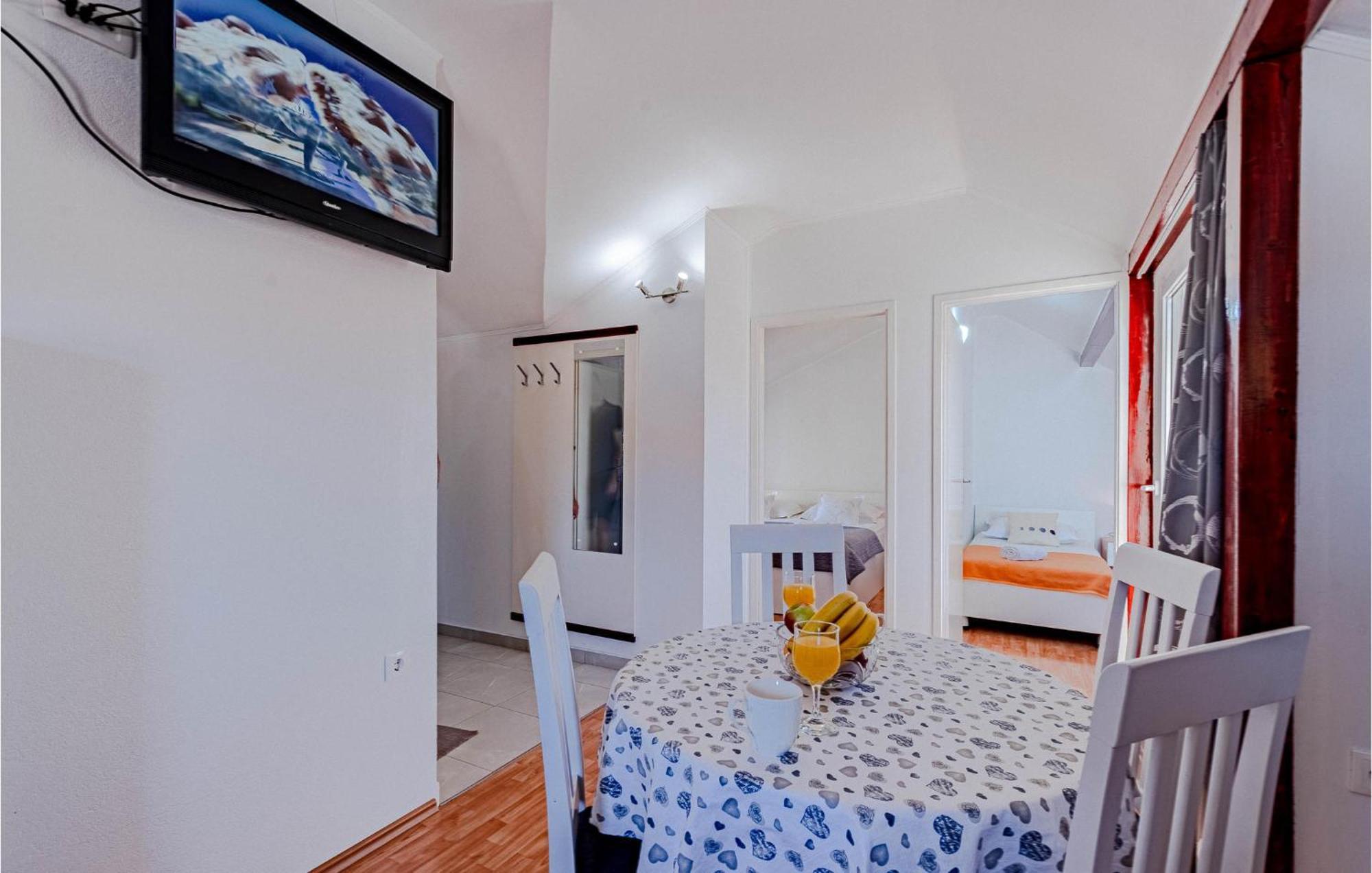 Beautiful Apartment In Vela Luka With Wifi Exterior foto
